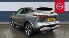 Nissan Qashqai 1.3 DiG-T MH N-Connecta 5dr Petrol Hatchback